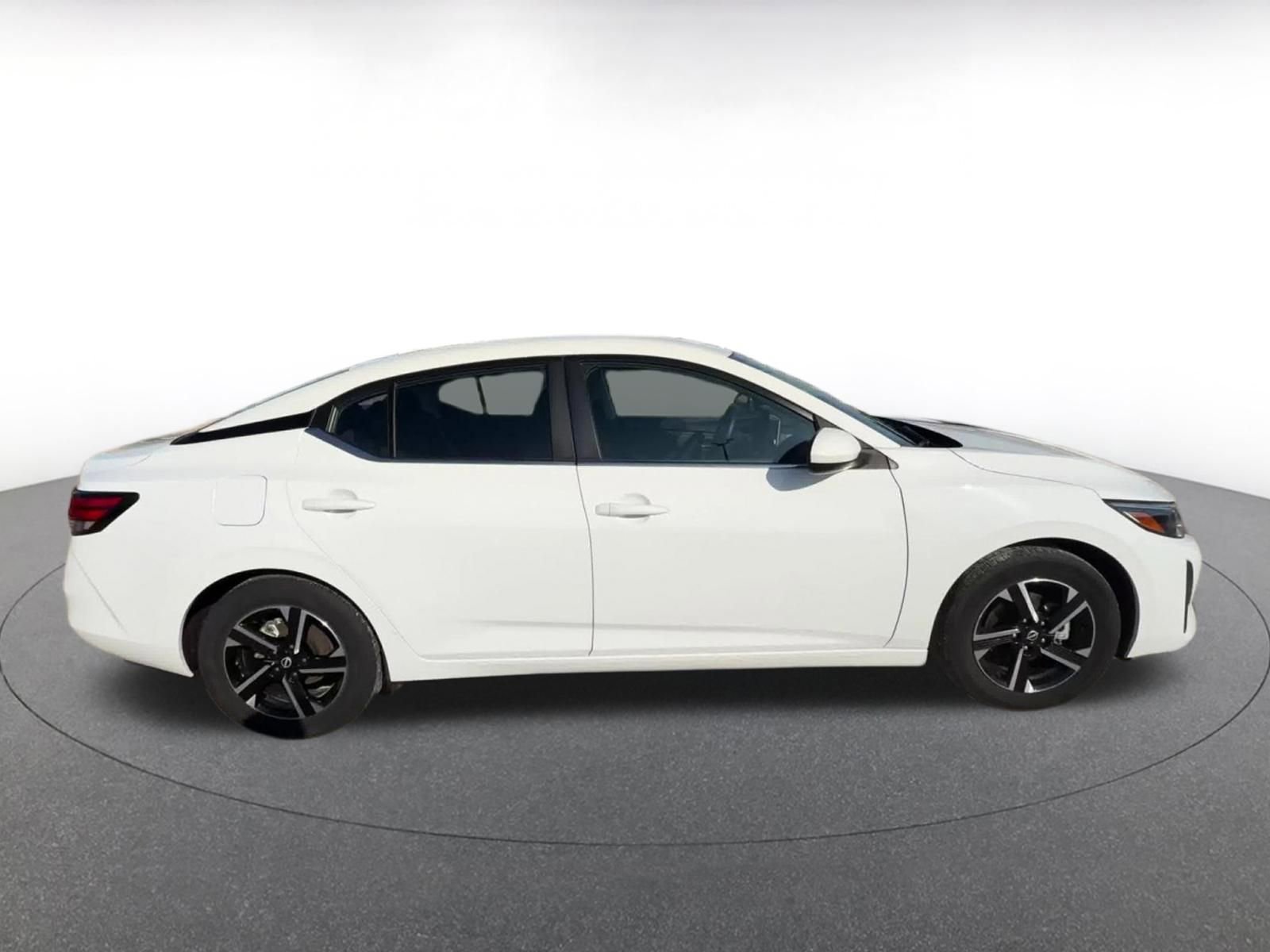 Thumbnail: 2025 Nissan Sentra - 16