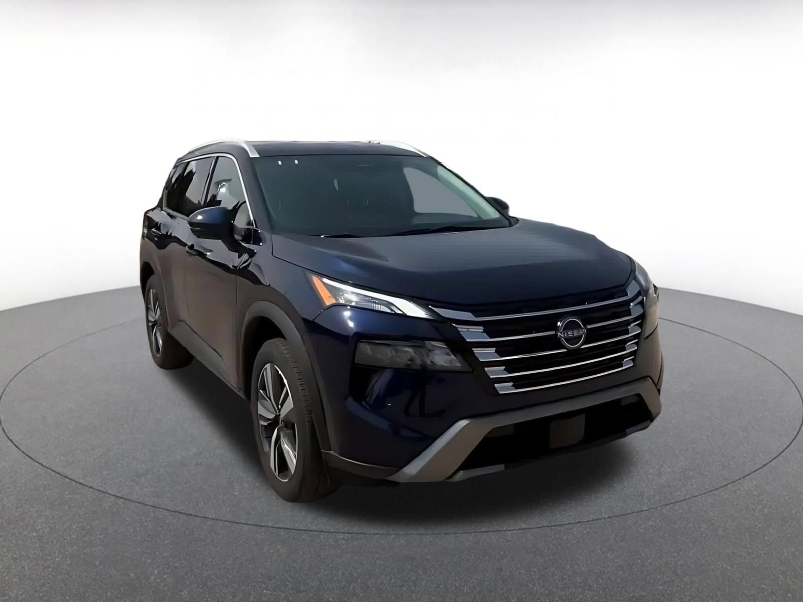 Thumbnail: 2026 Nissan Rogue - 3
