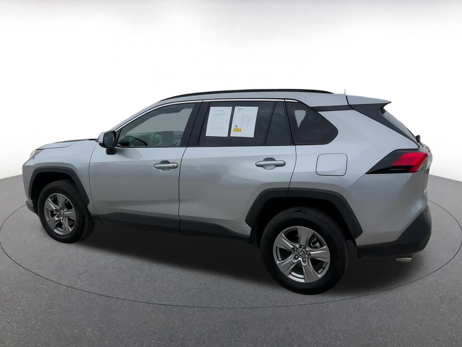 Thumbnail: 2025 Toyota RAV4 - 10