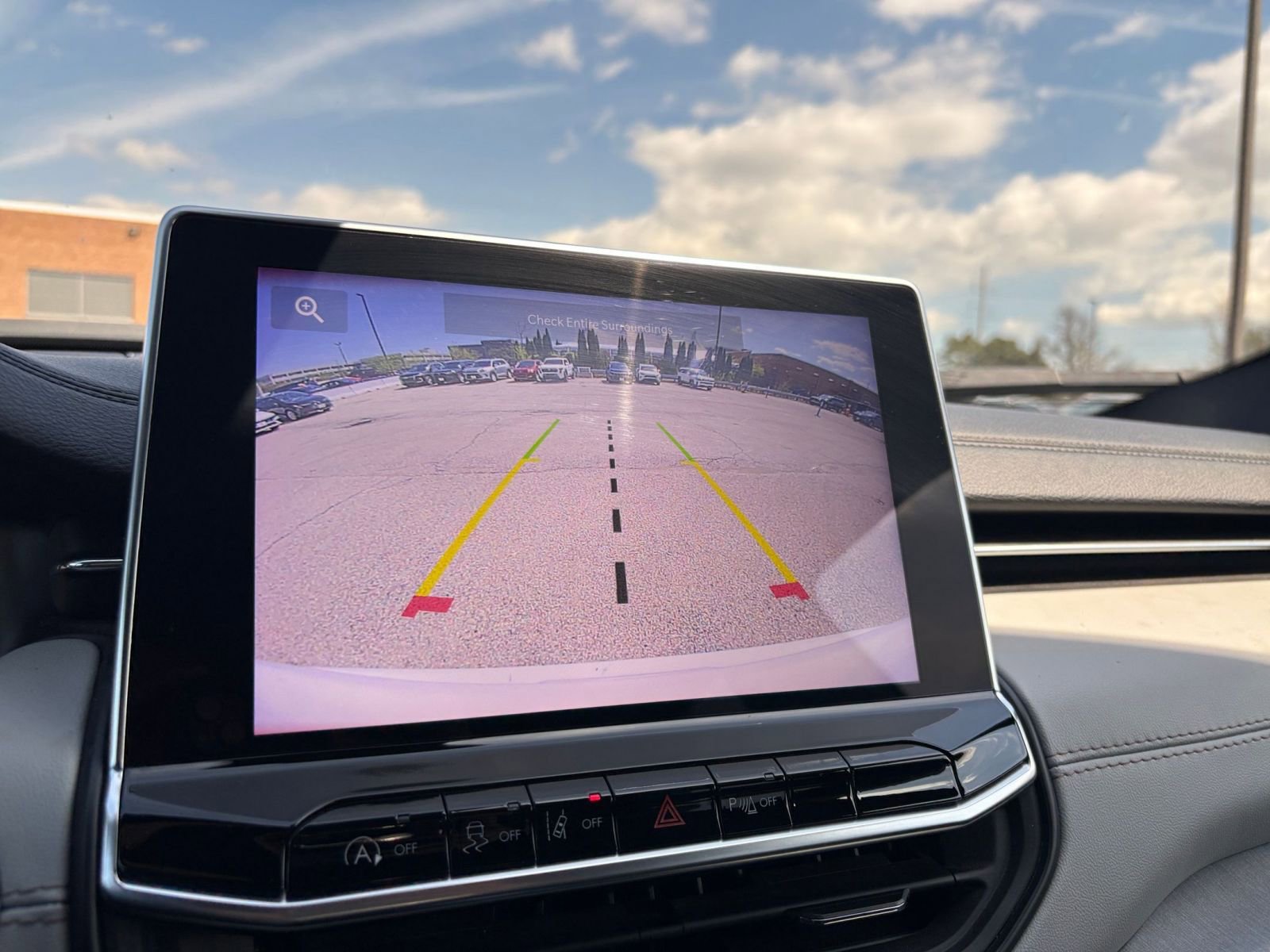 Thumbnail: 2025 Jeep Compass - 24