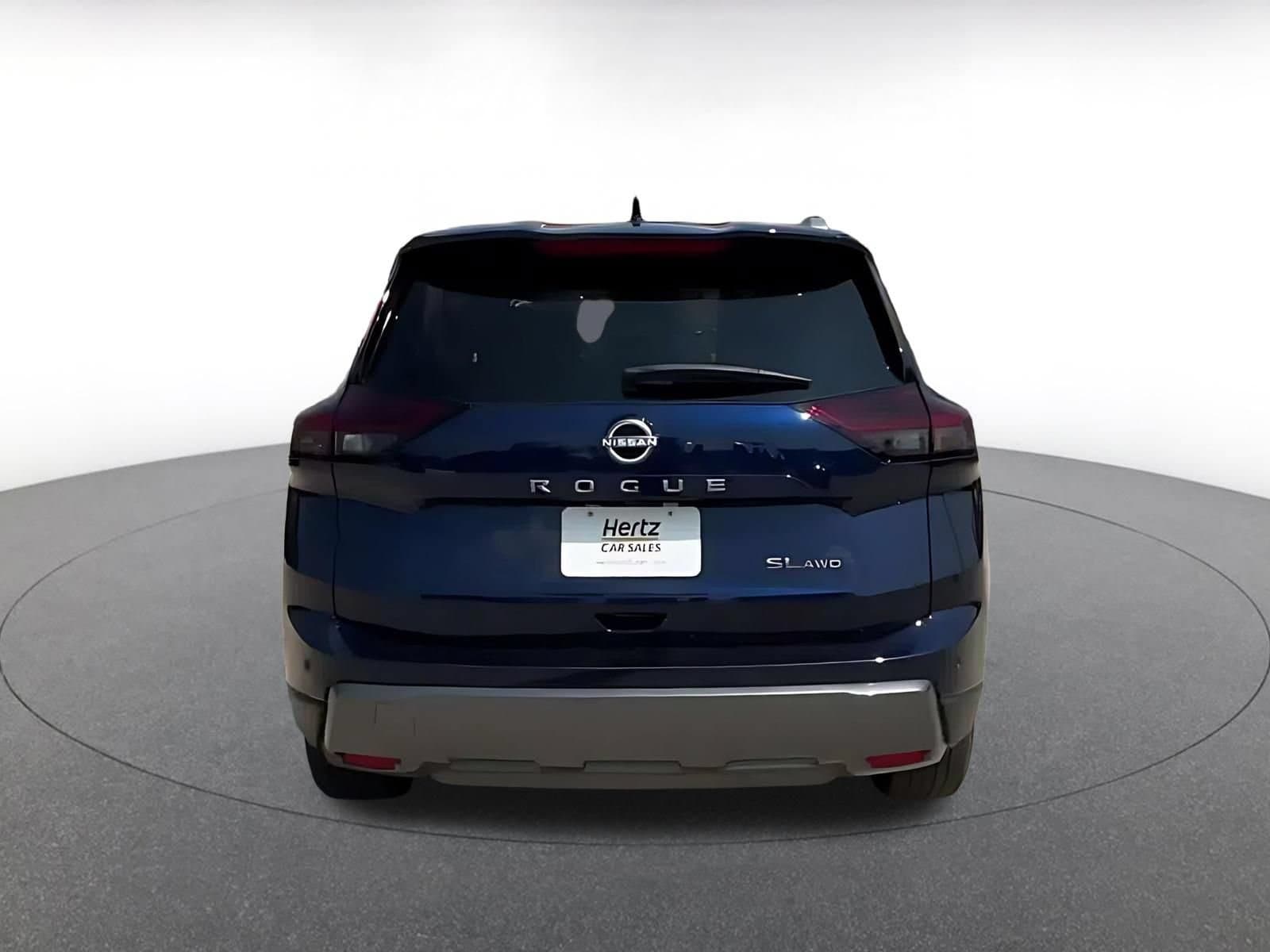 Thumbnail: 2026 Nissan Rogue - 12