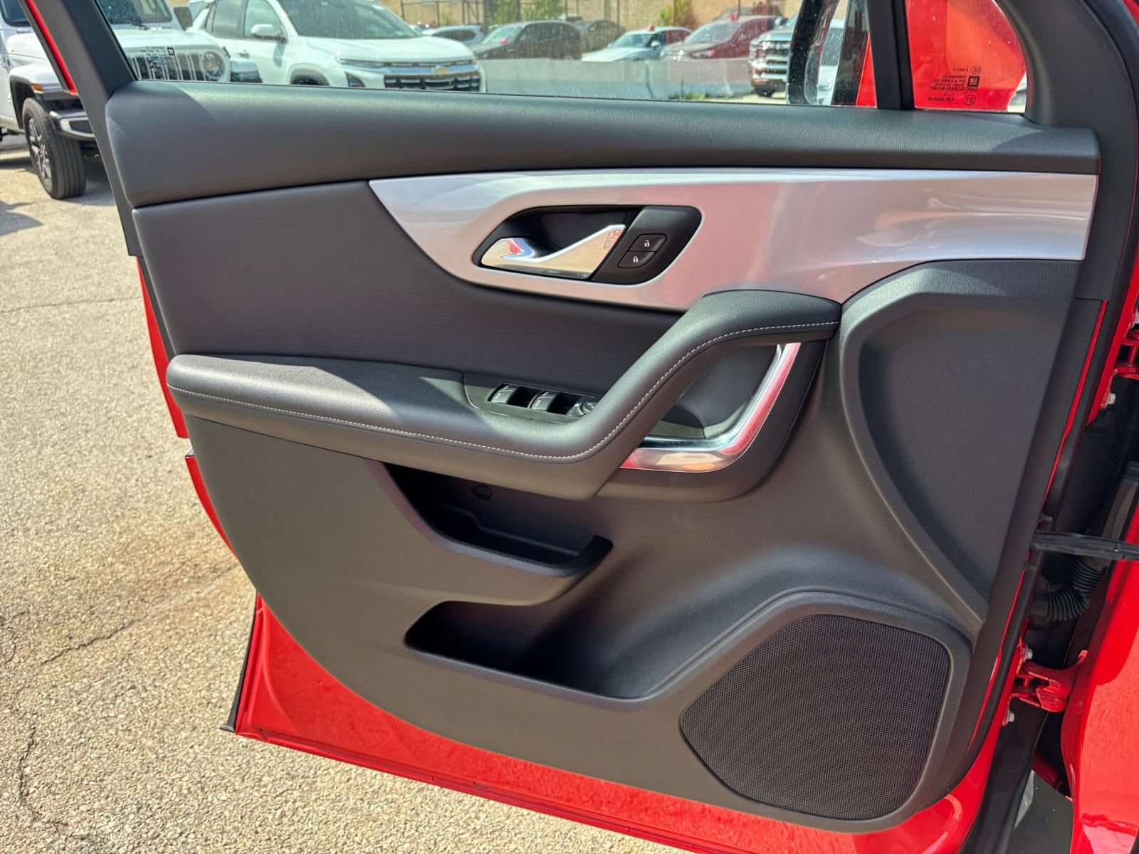 Thumbnail: 2025 Chevrolet Blazer - 15