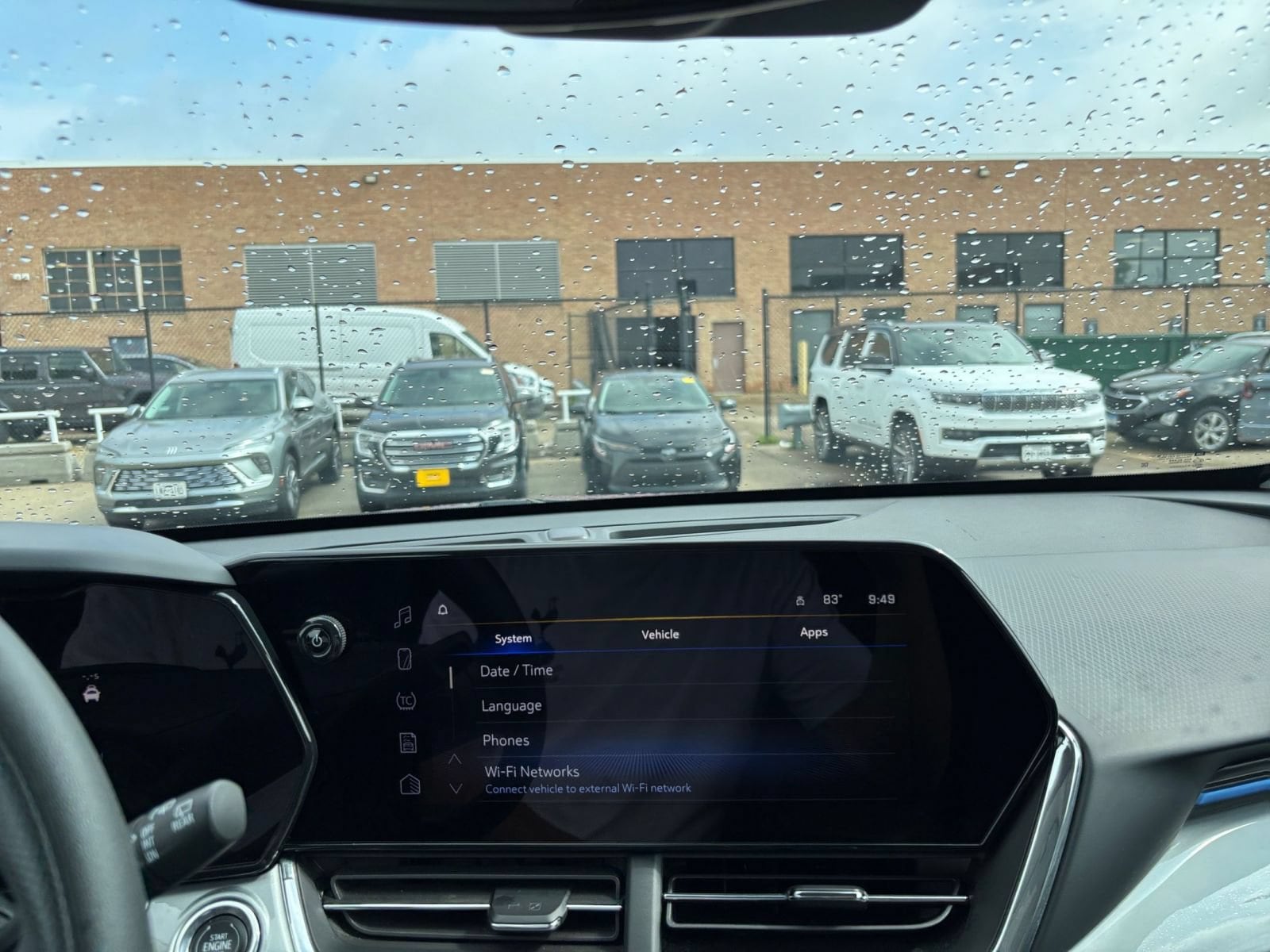 Thumbnail: 2025 Chevrolet Trax - 17