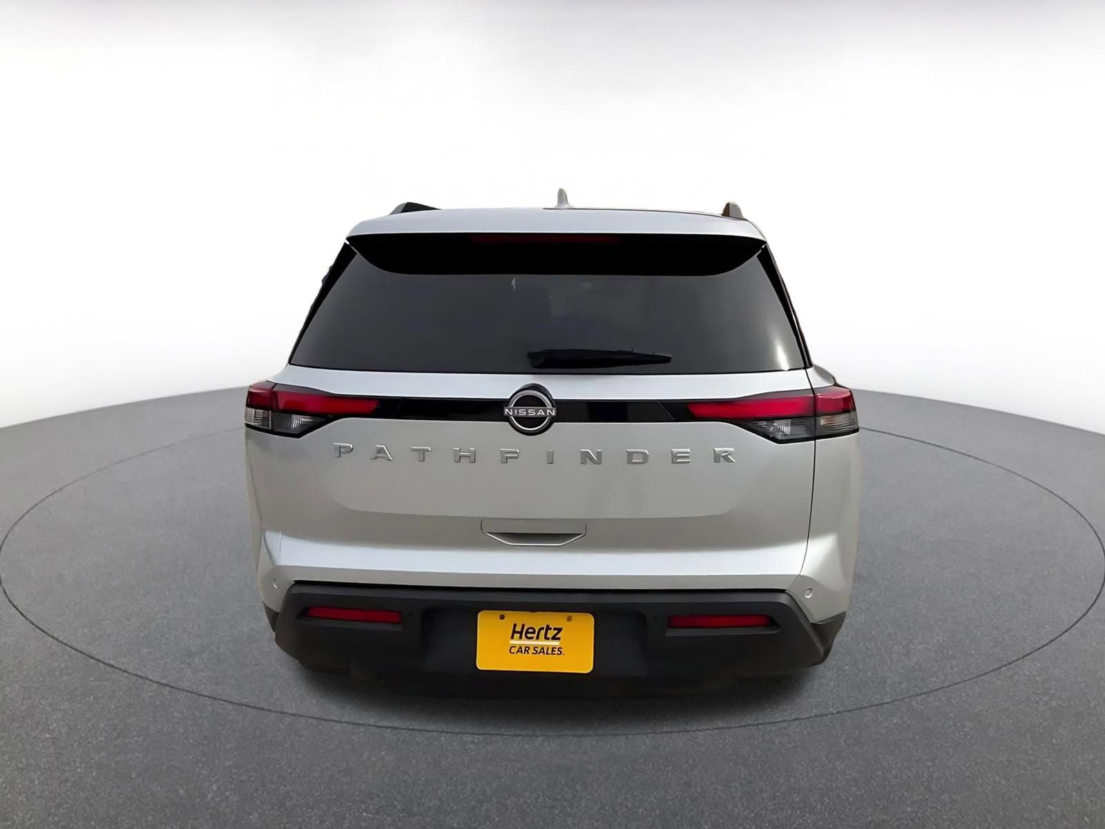 Thumbnail: 2025 Nissan Pathfinder - 12
