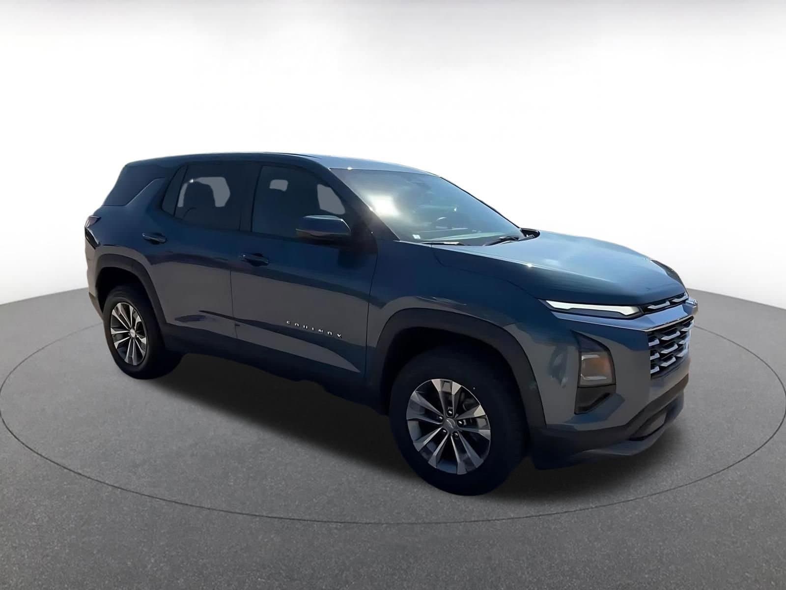 Thumbnail: 2025 Chevrolet Equinox - 2