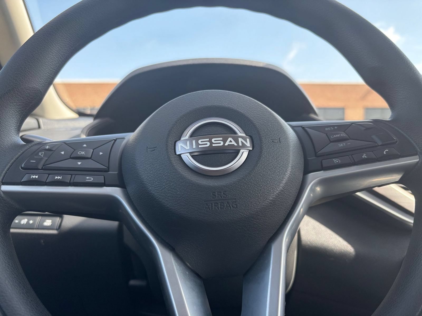 Thumbnail: 2025 Nissan Altima - 28