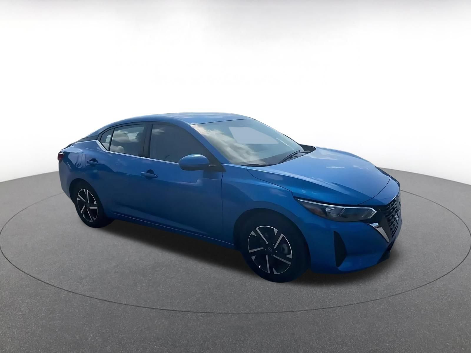 Thumbnail: 2025 Nissan Sentra - 2