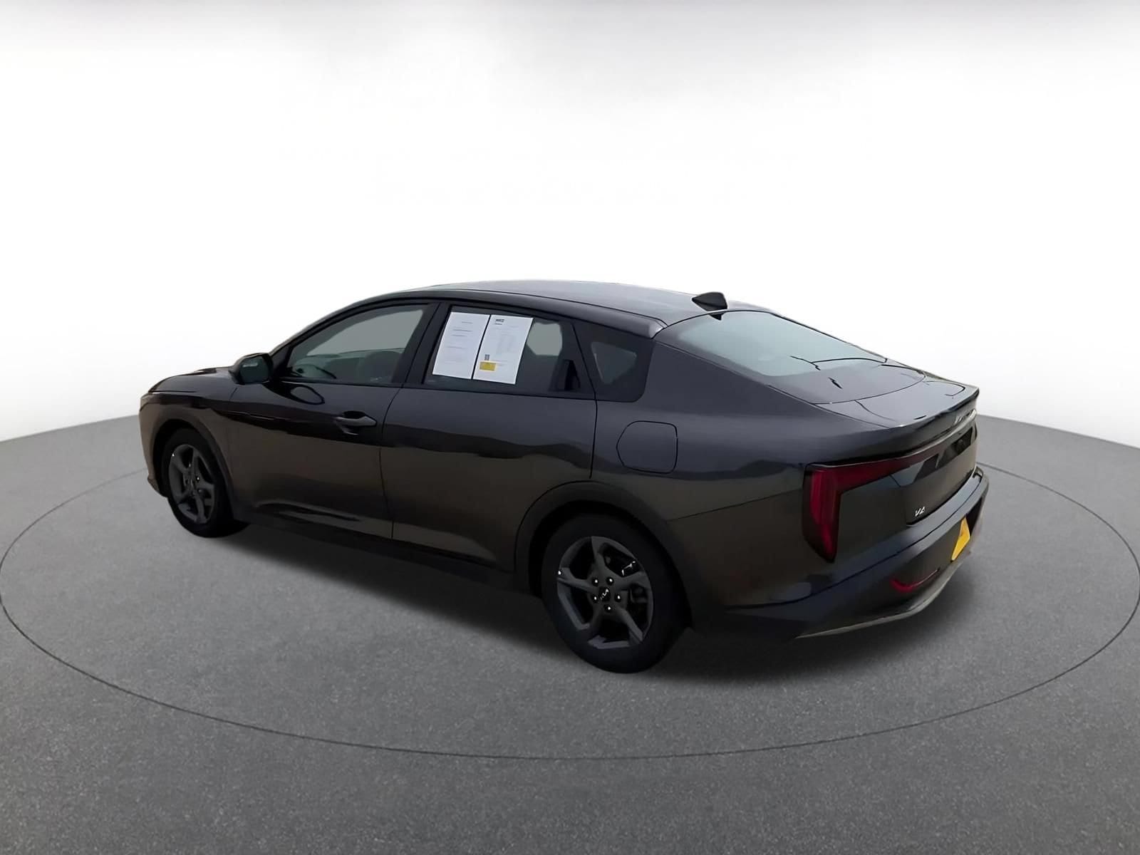 Thumbnail: 2025 Kia K4 - 11