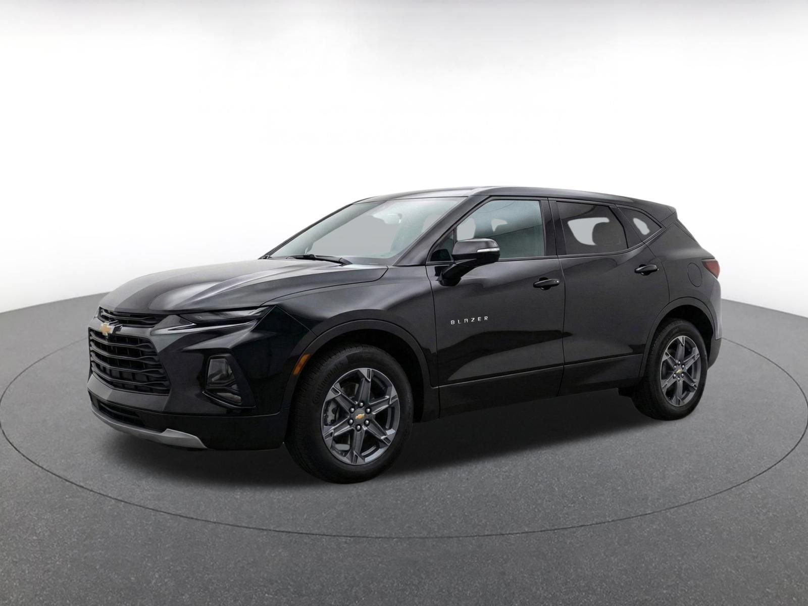 Thumbnail: 2025 Chevrolet Blazer - 3