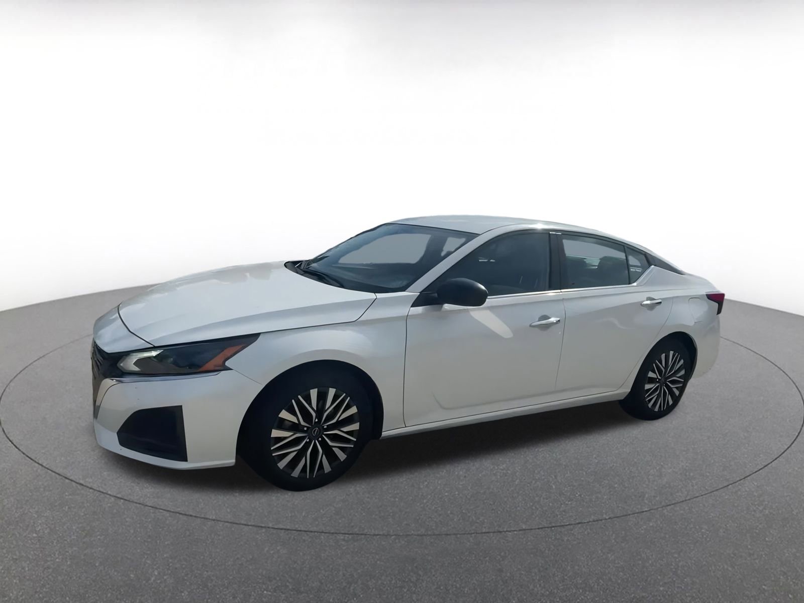 Thumbnail: 2024 Nissan Altima - 8