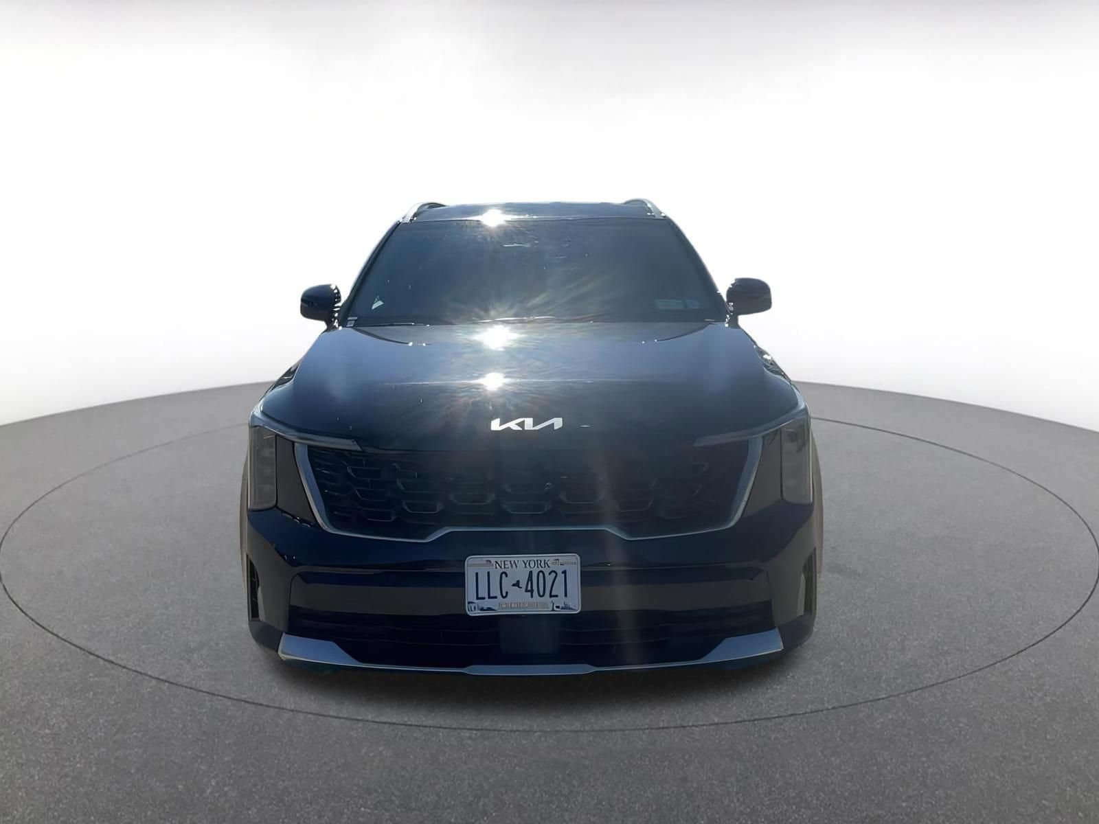 Thumbnail: 2024 Kia Sorento - 5