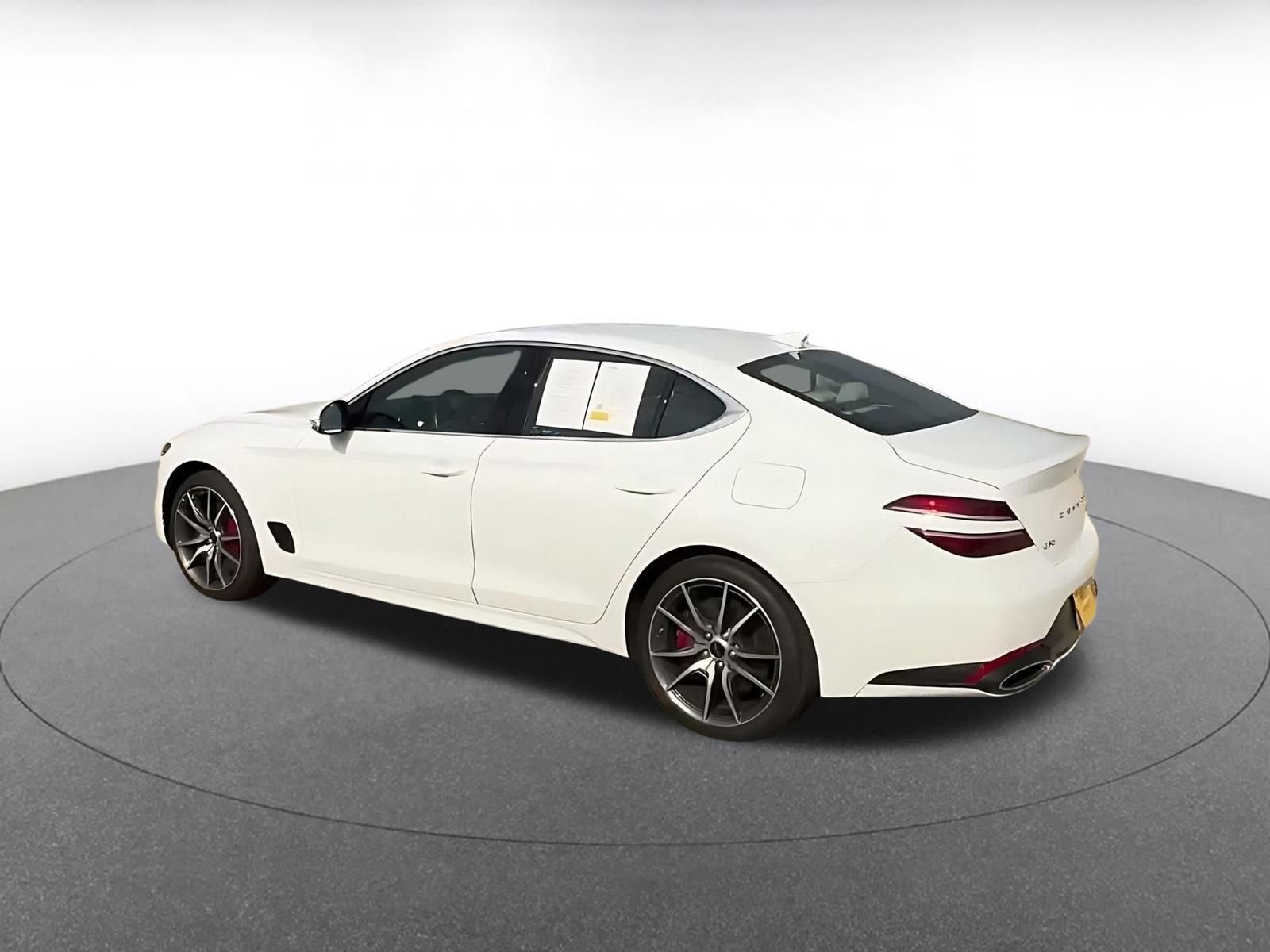 Thumbnail: 2025 Genesis G70 - 12