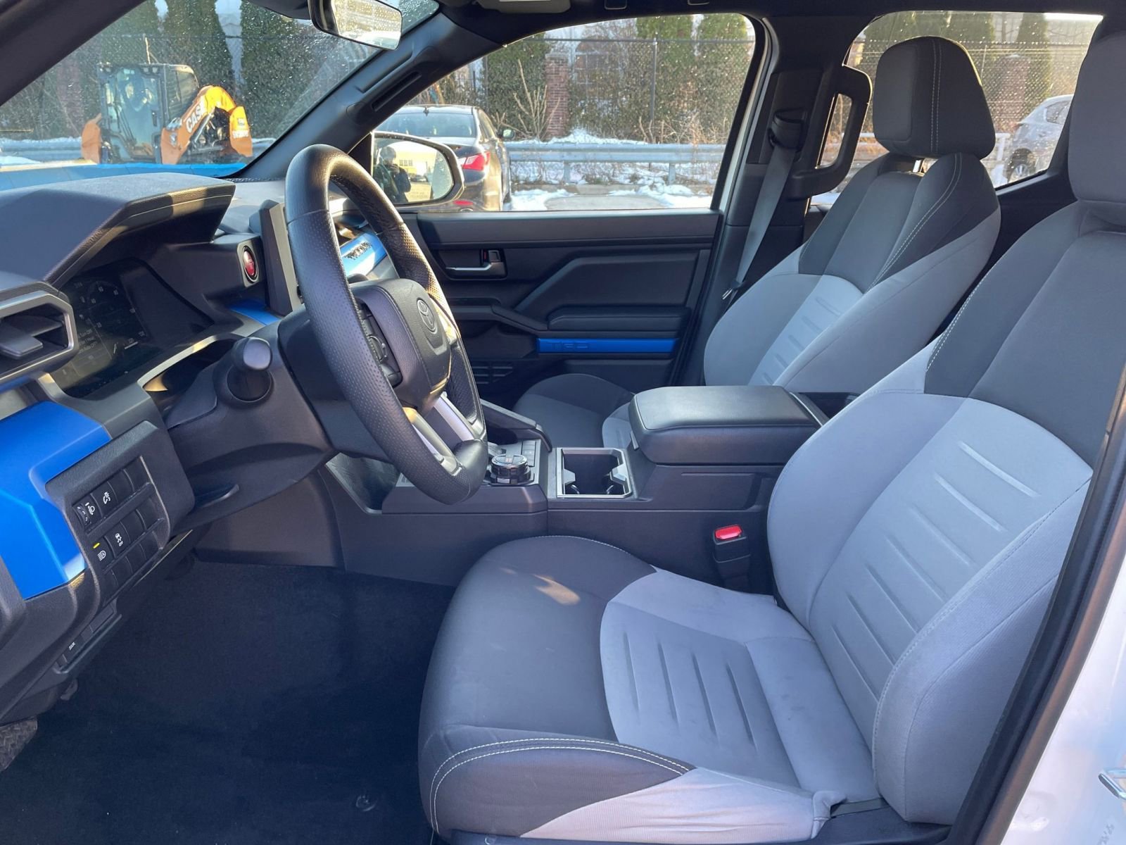 Thumbnail: 2025 Toyota Tacoma - 25