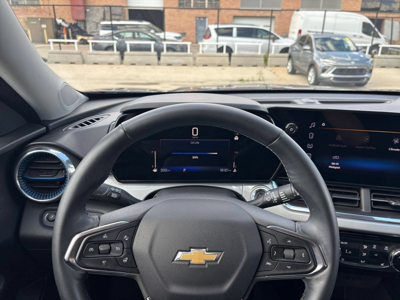 Thumbnail: 2025 Chevrolet Trax - 33