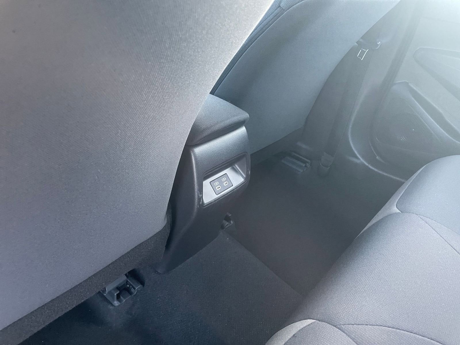 Thumbnail: 2025 Toyota Corolla - 24