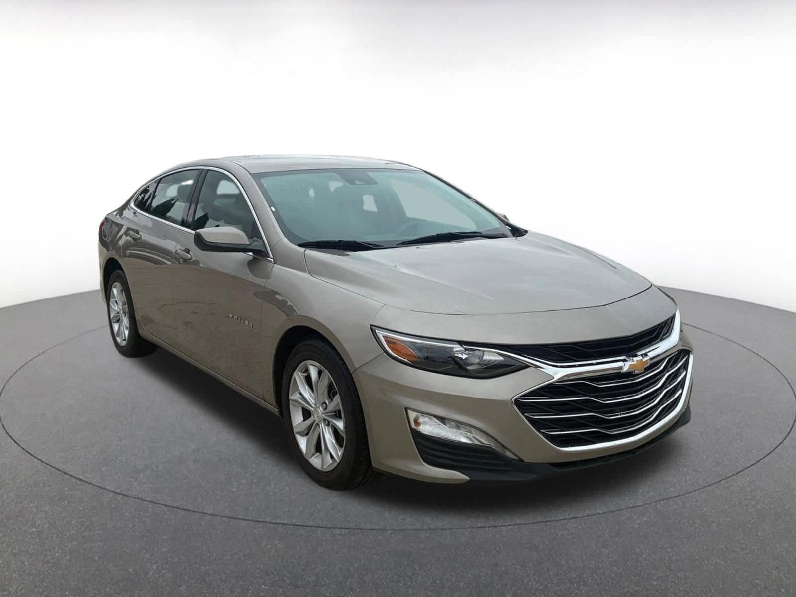 Thumbnail: 2023 Chevrolet Malibu - 1