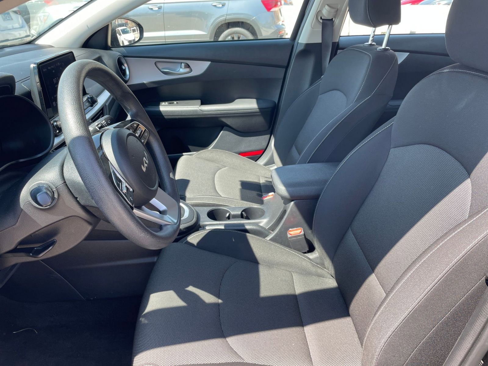 Thumbnail: 2024 Kia Forte - 25