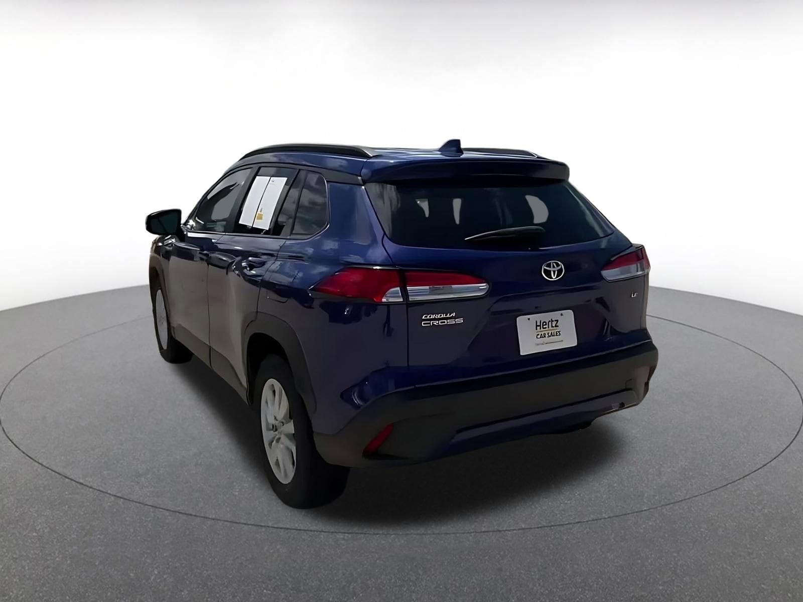 Thumbnail: 2023 Toyota Corolla Cross - 11