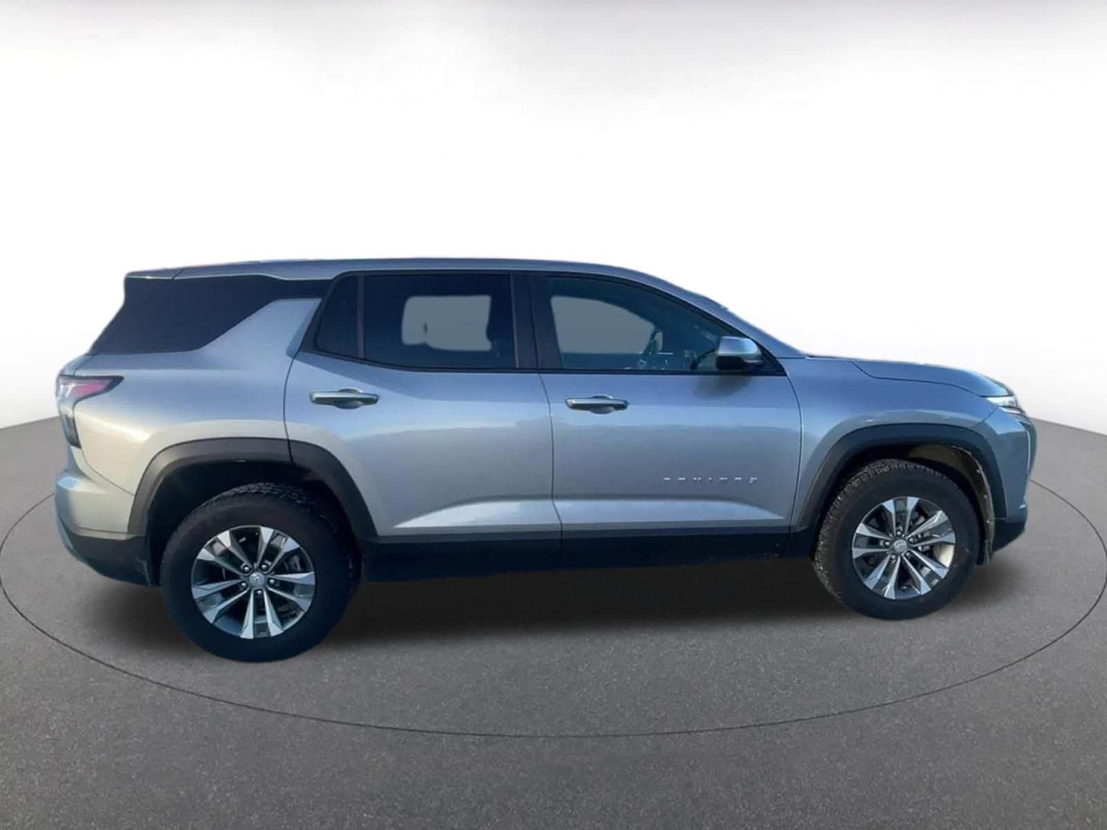 Thumbnail: 2025 Chevrolet Equinox - 16