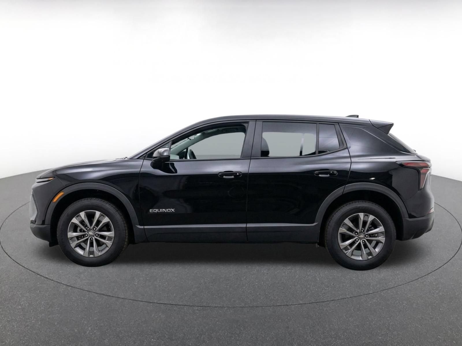 Thumbnail: 2025 Chevrolet Equinox - 4