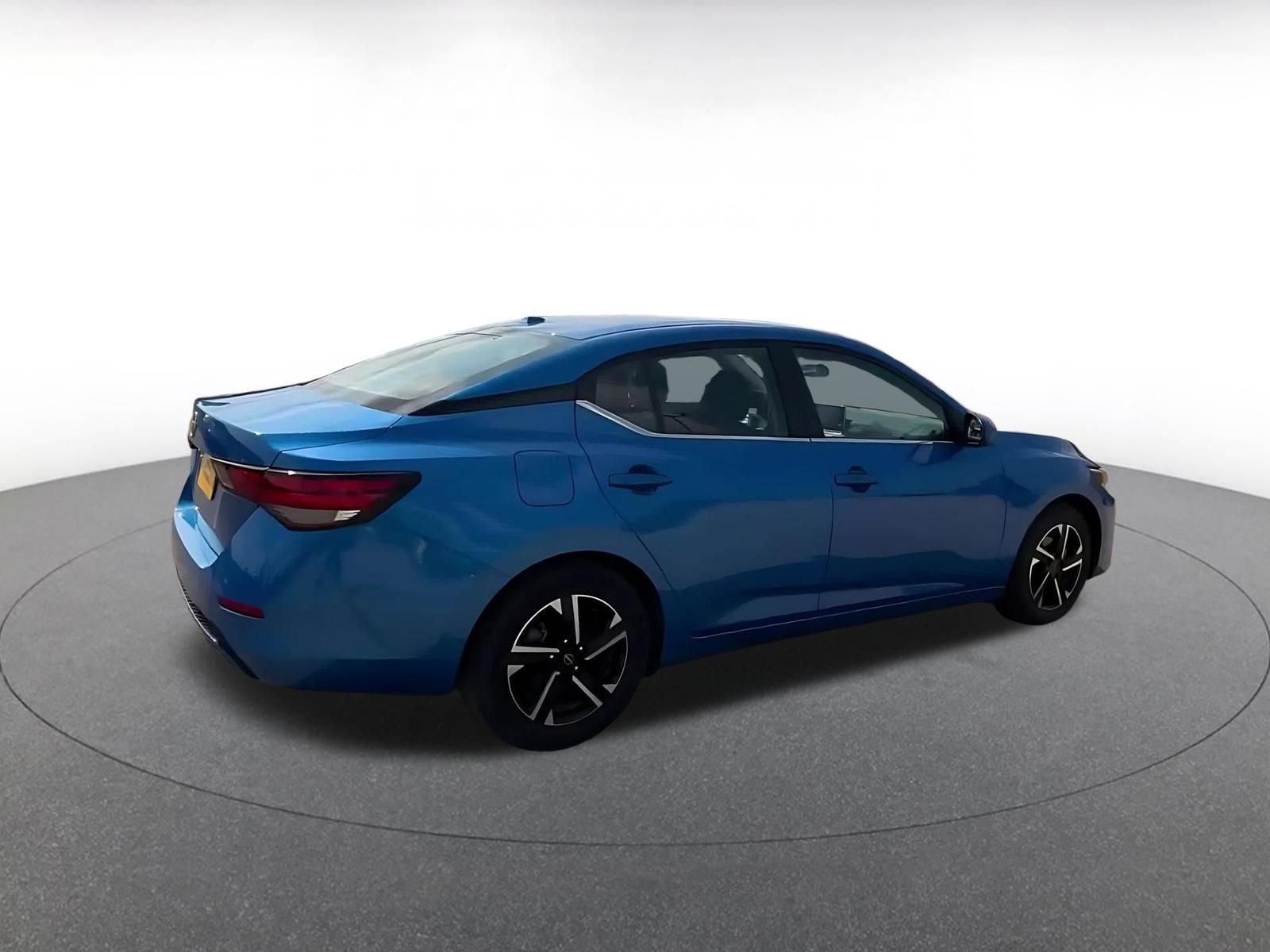 Thumbnail: 2025 Nissan Sentra - 14
