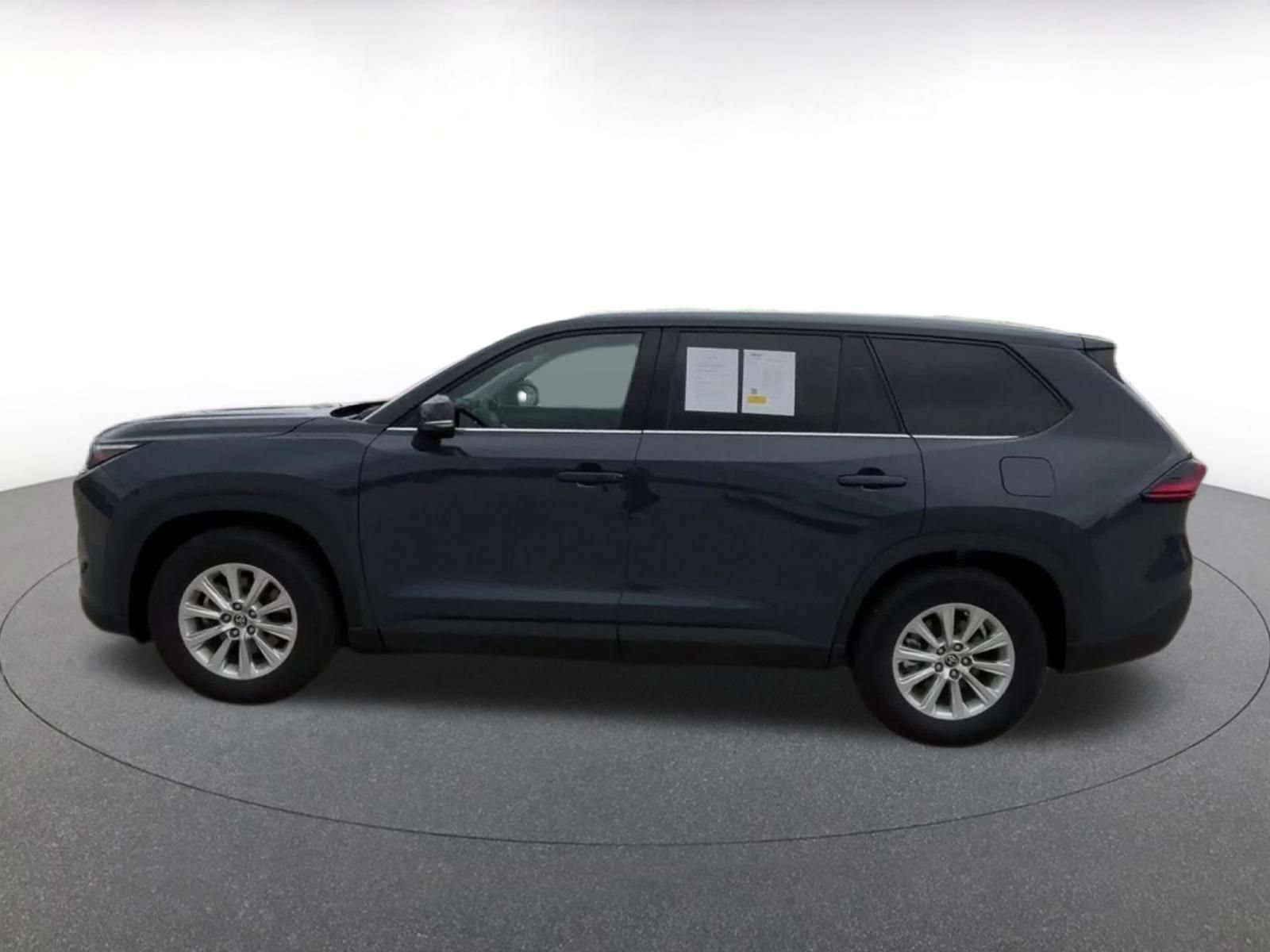 Thumbnail: 2025 Toyota Grand Highlander - 9