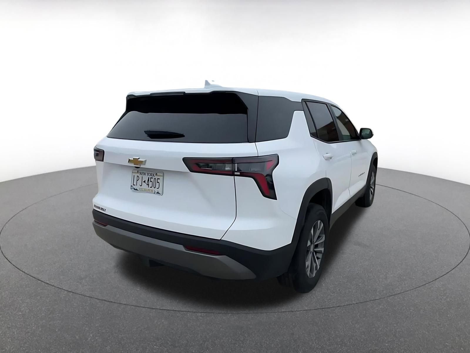 Thumbnail: 2025 Chevrolet Equinox - 14