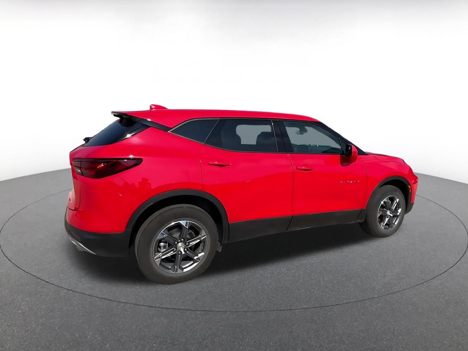 Thumbnail: 2025 Chevrolet Blazer - 14