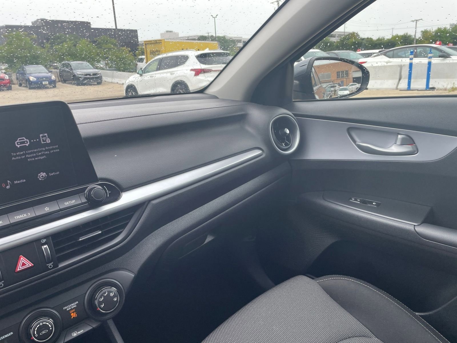 Thumbnail: 2024 Kia Forte - 34
