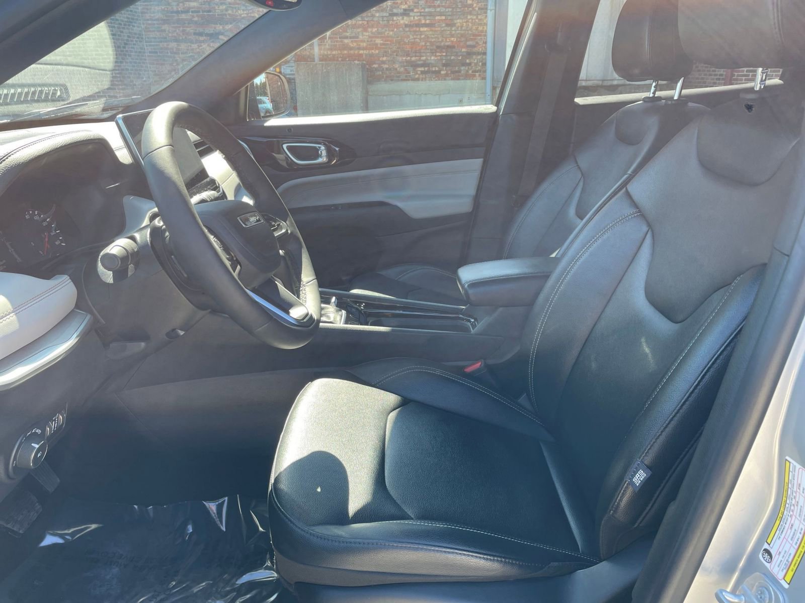 Thumbnail: 2025 Jeep Compass - 28