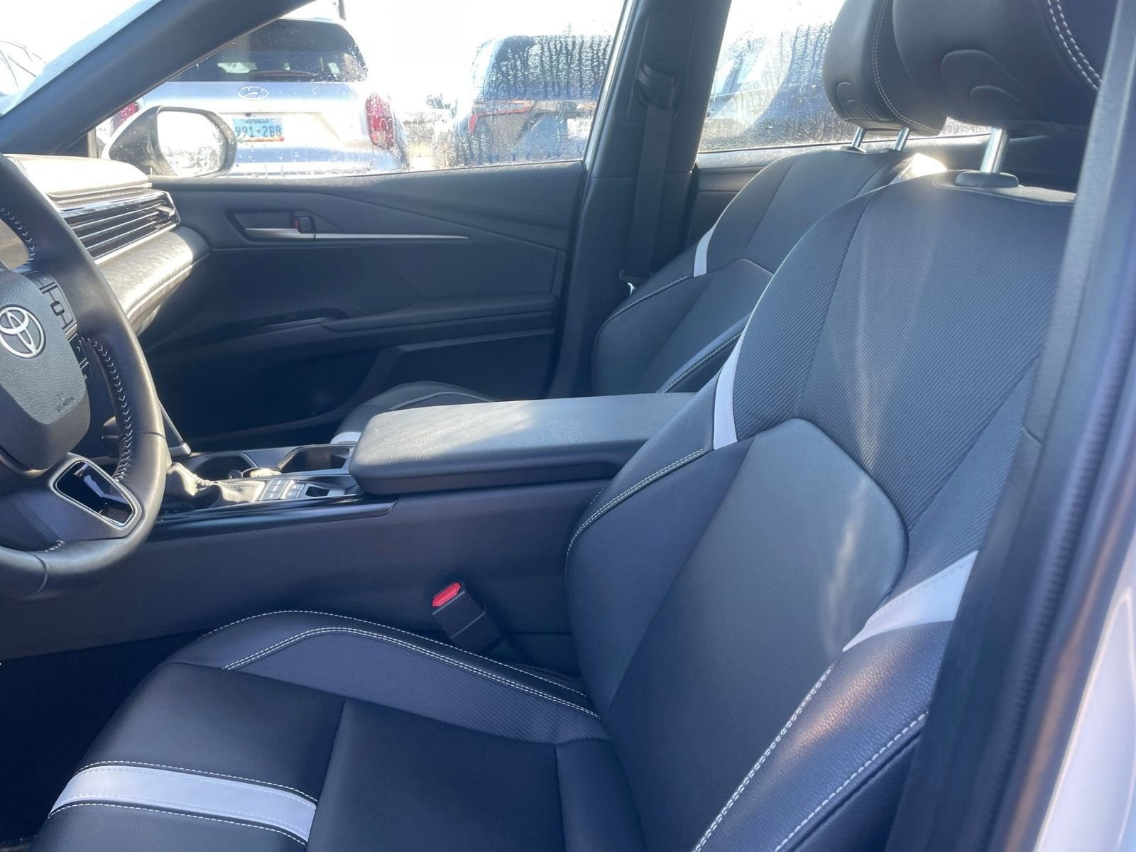 Thumbnail: 2025 Toyota Camry - 27