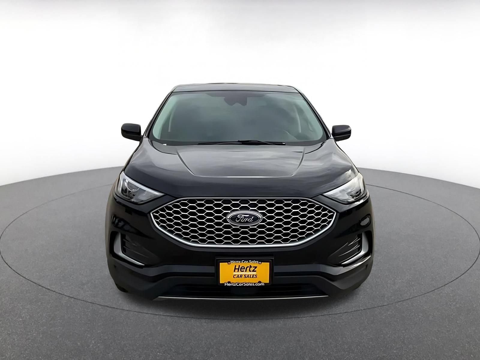 Thumbnail: 2024 Ford Edge - 4