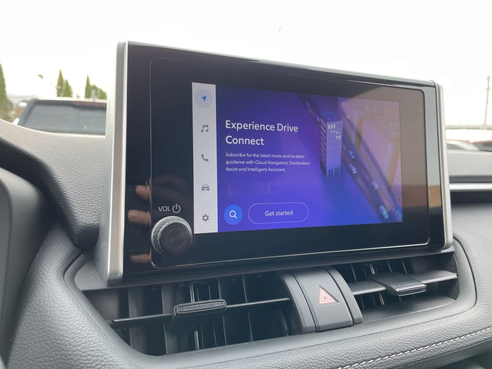 Thumbnail: 2025 Toyota RAV4 - 21