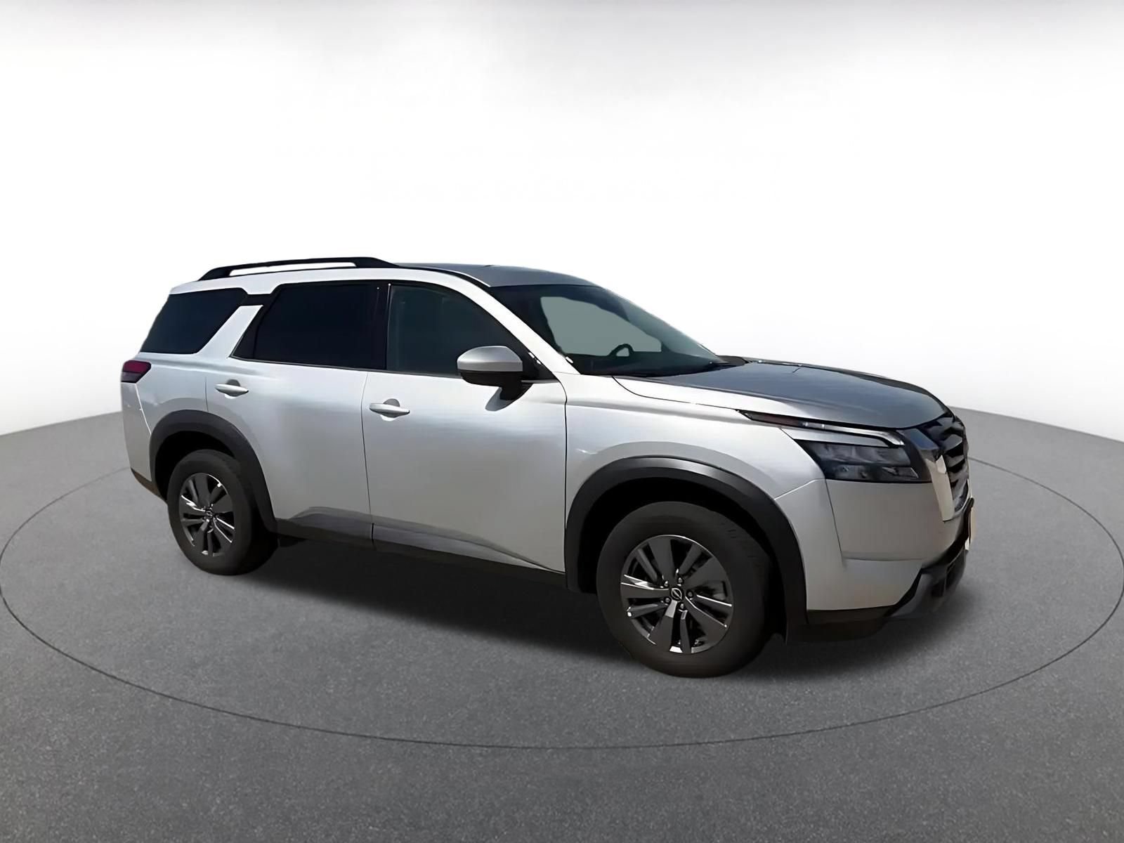 Thumbnail: 2025 Nissan Pathfinder - 2