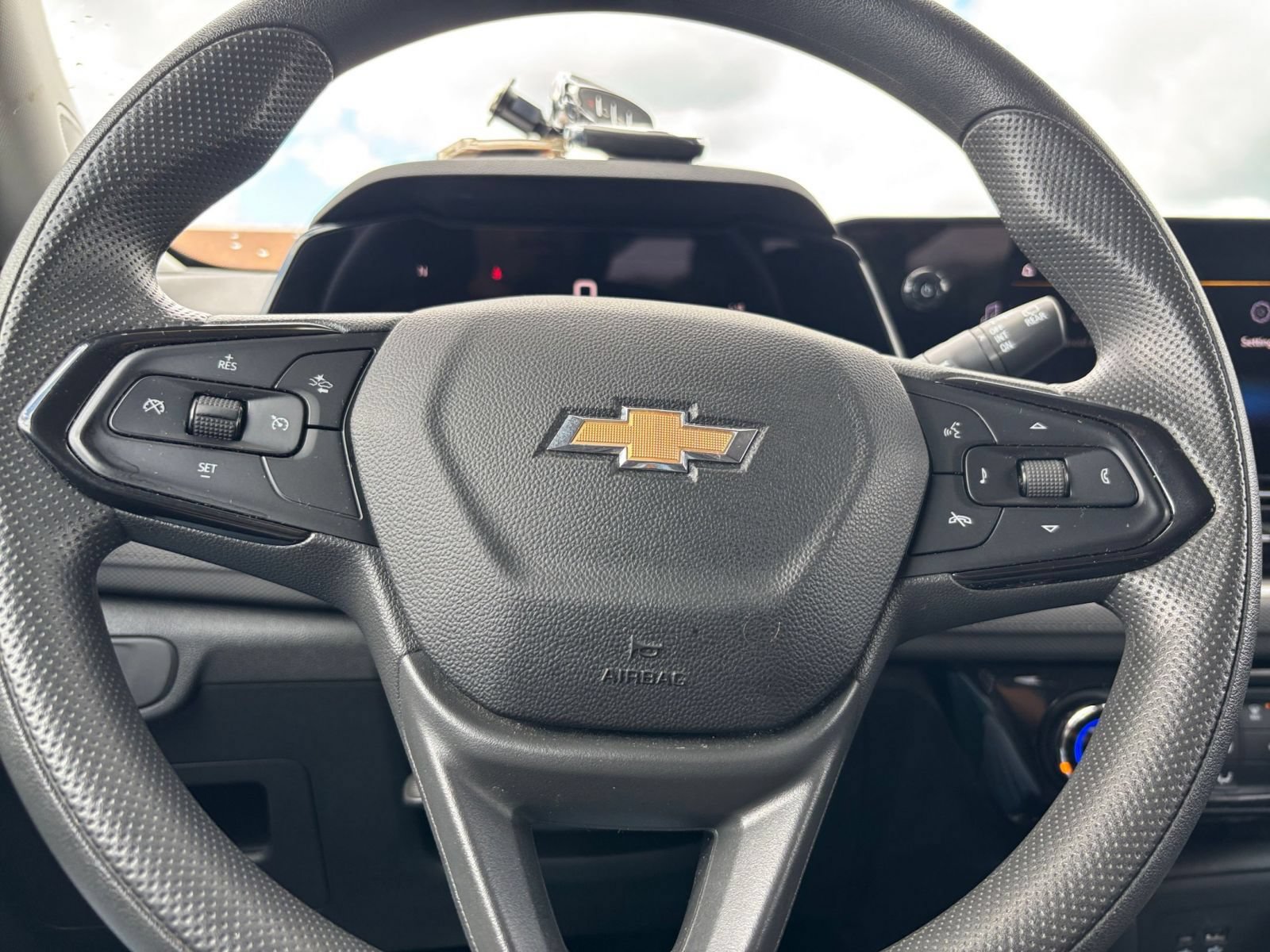 Thumbnail: 2024 Chevrolet TrailBlazer - 25