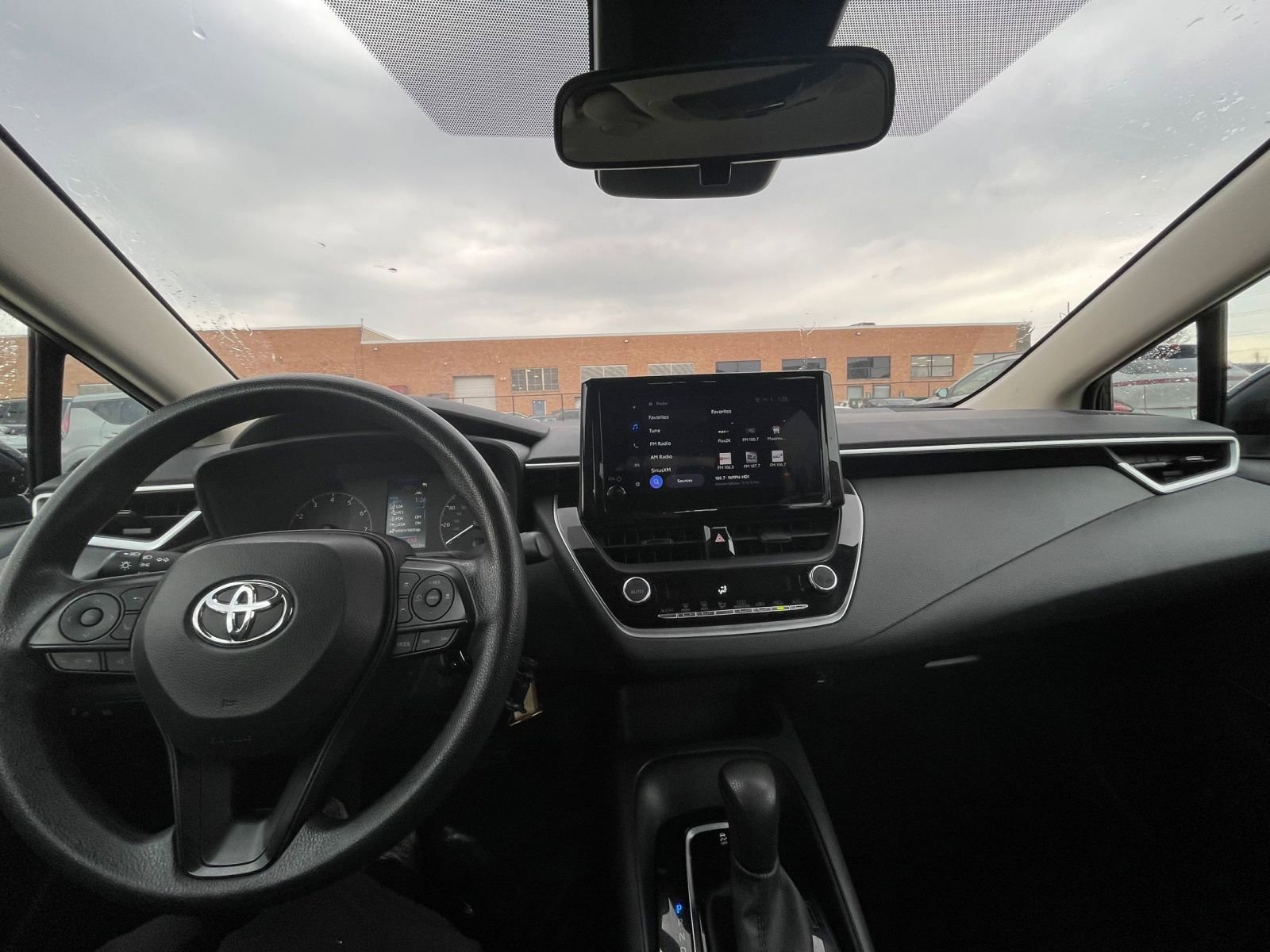 Thumbnail: 2024 Toyota Corolla - 31