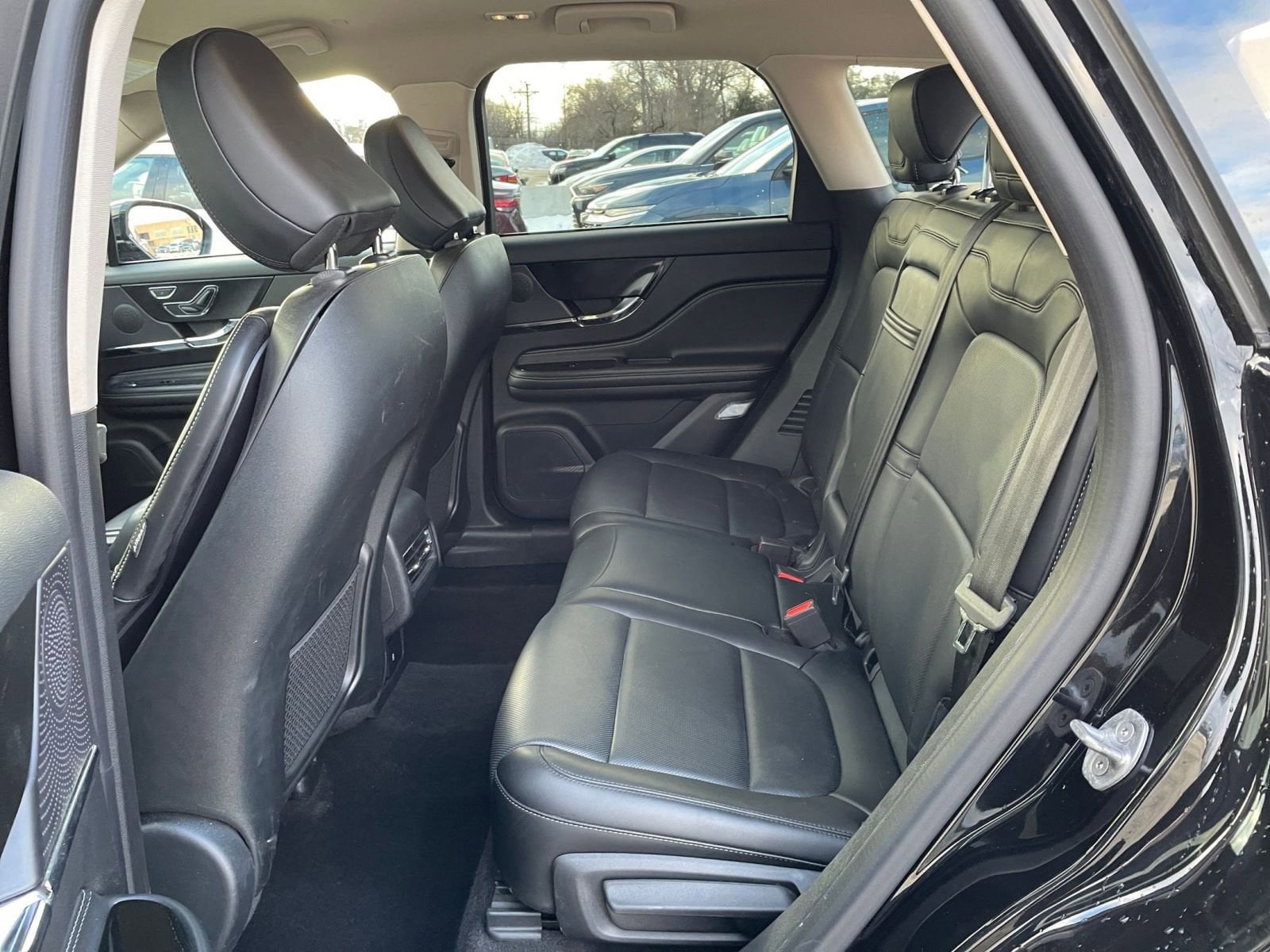 Thumbnail: 2024 Lincoln Corsair - 27