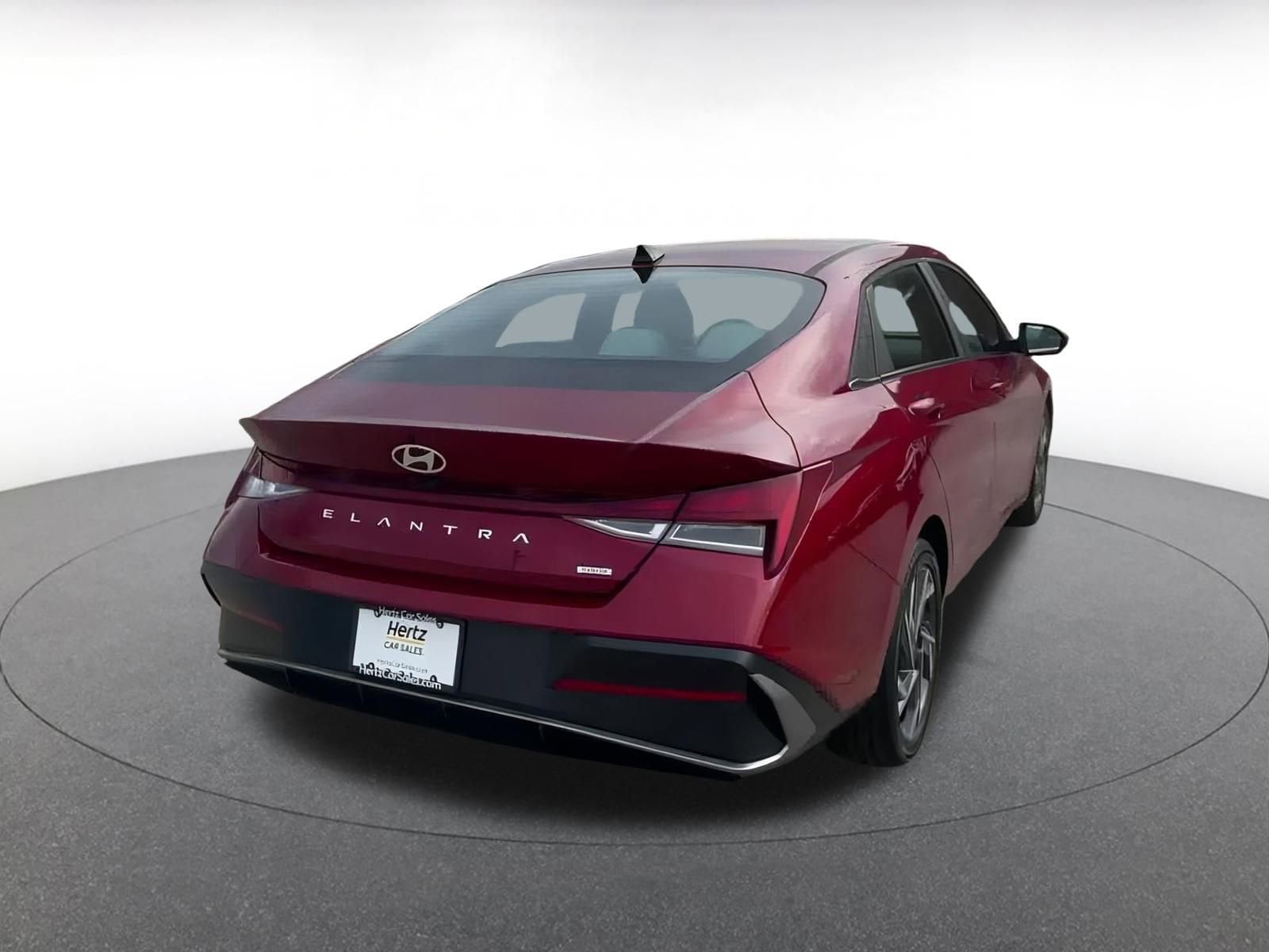 Thumbnail: 2025 Hyundai Elantra - 14