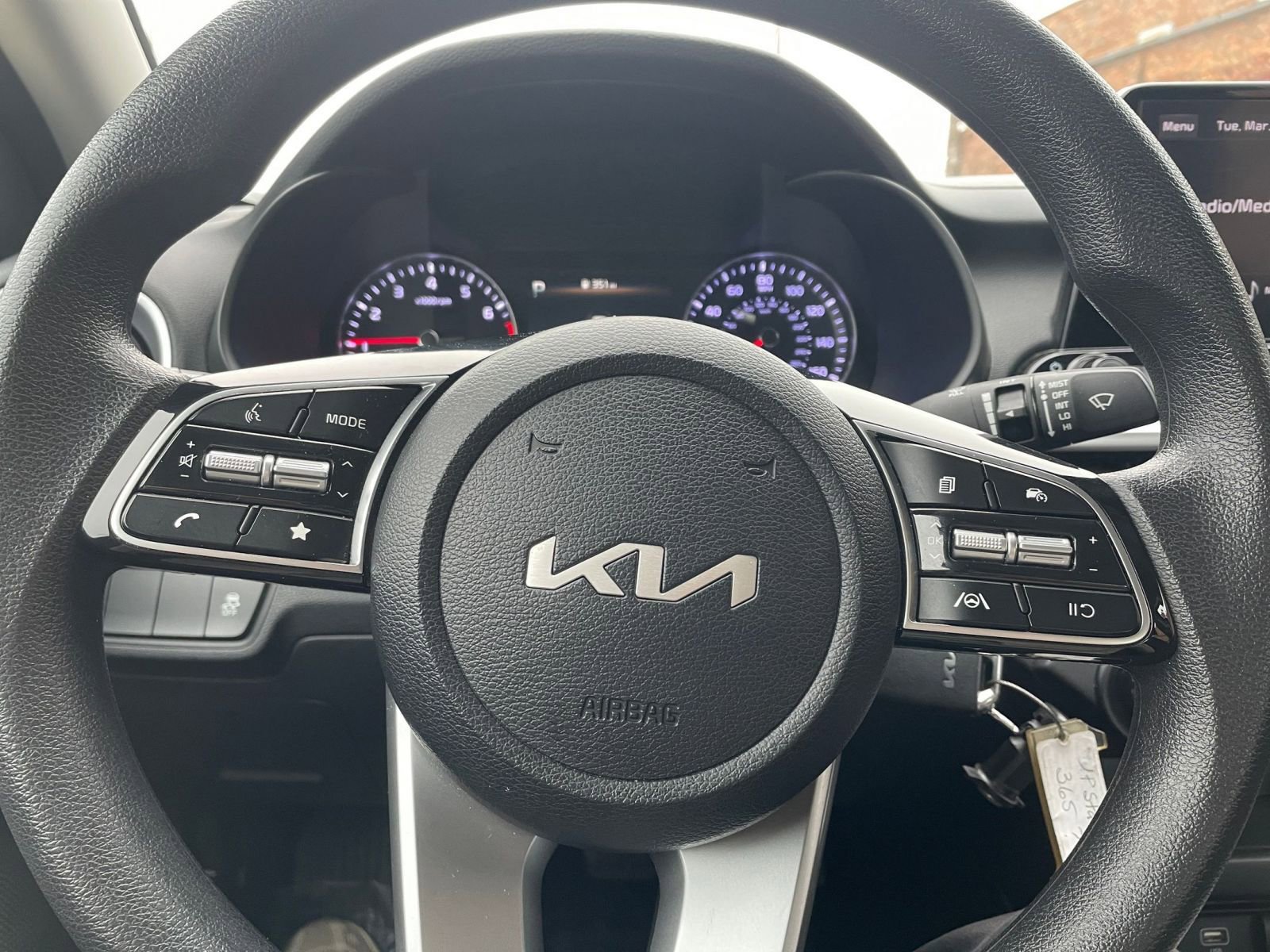 Thumbnail: 2024 Kia Forte - 27