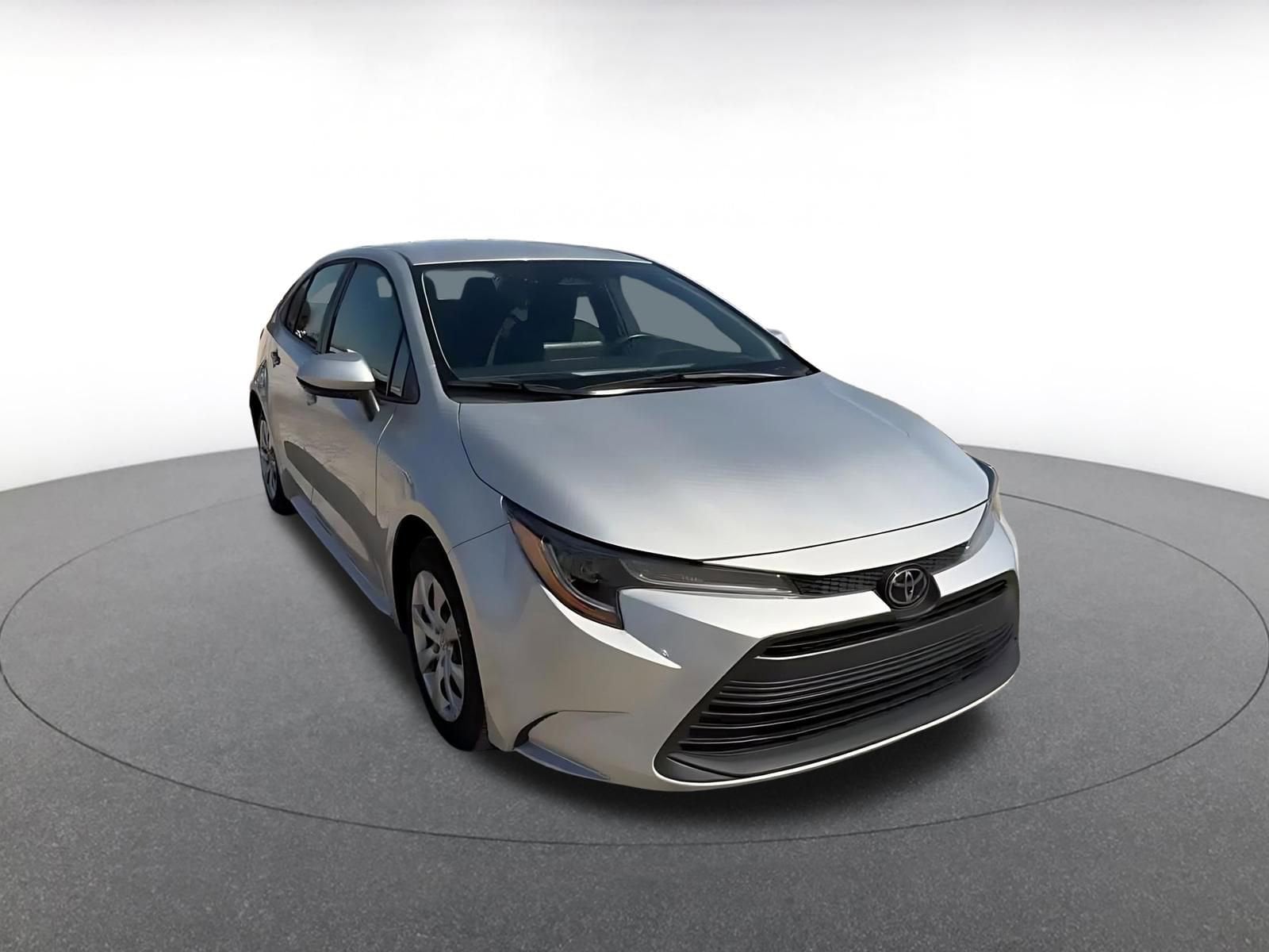 Thumbnail: 2025 Toyota Corolla - 3