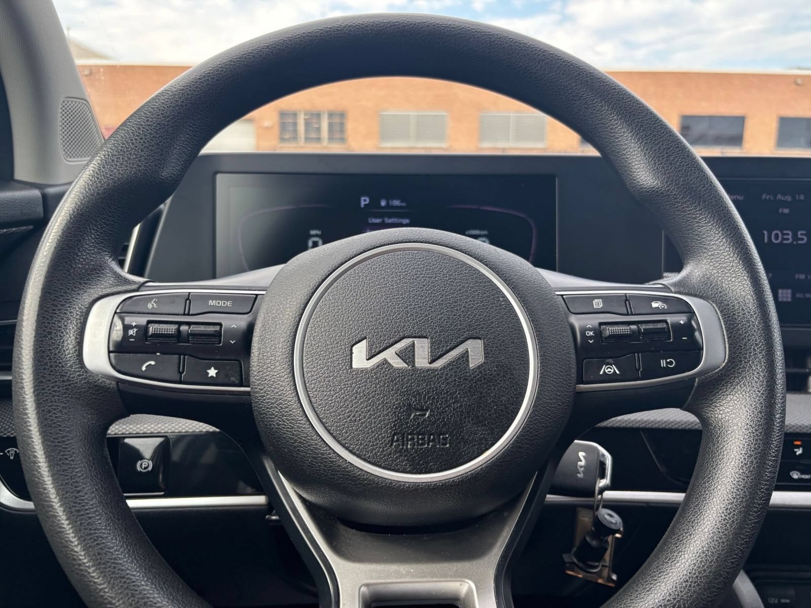 Thumbnail: 2023 Kia Sportage - 25