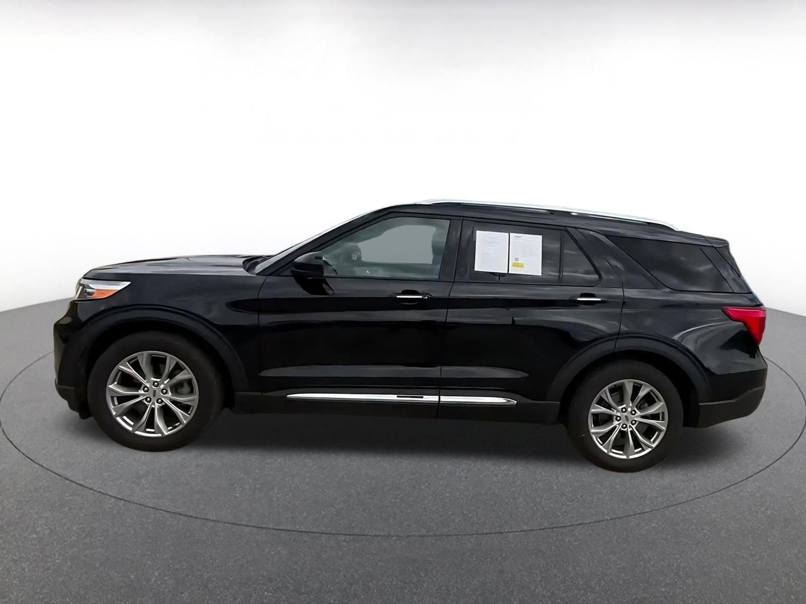 Thumbnail: 2024 Ford Explorer - 8