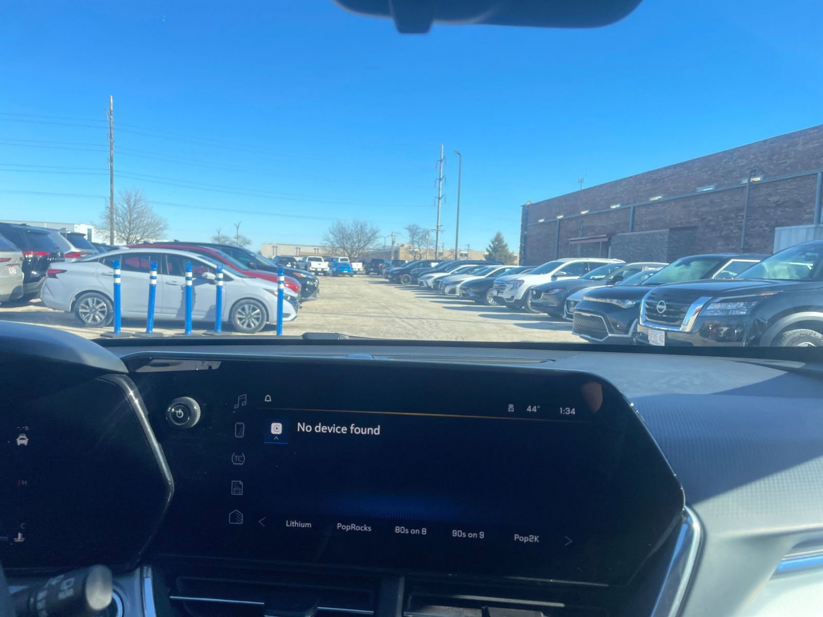 Thumbnail: 2025 Chevrolet Trax - 17