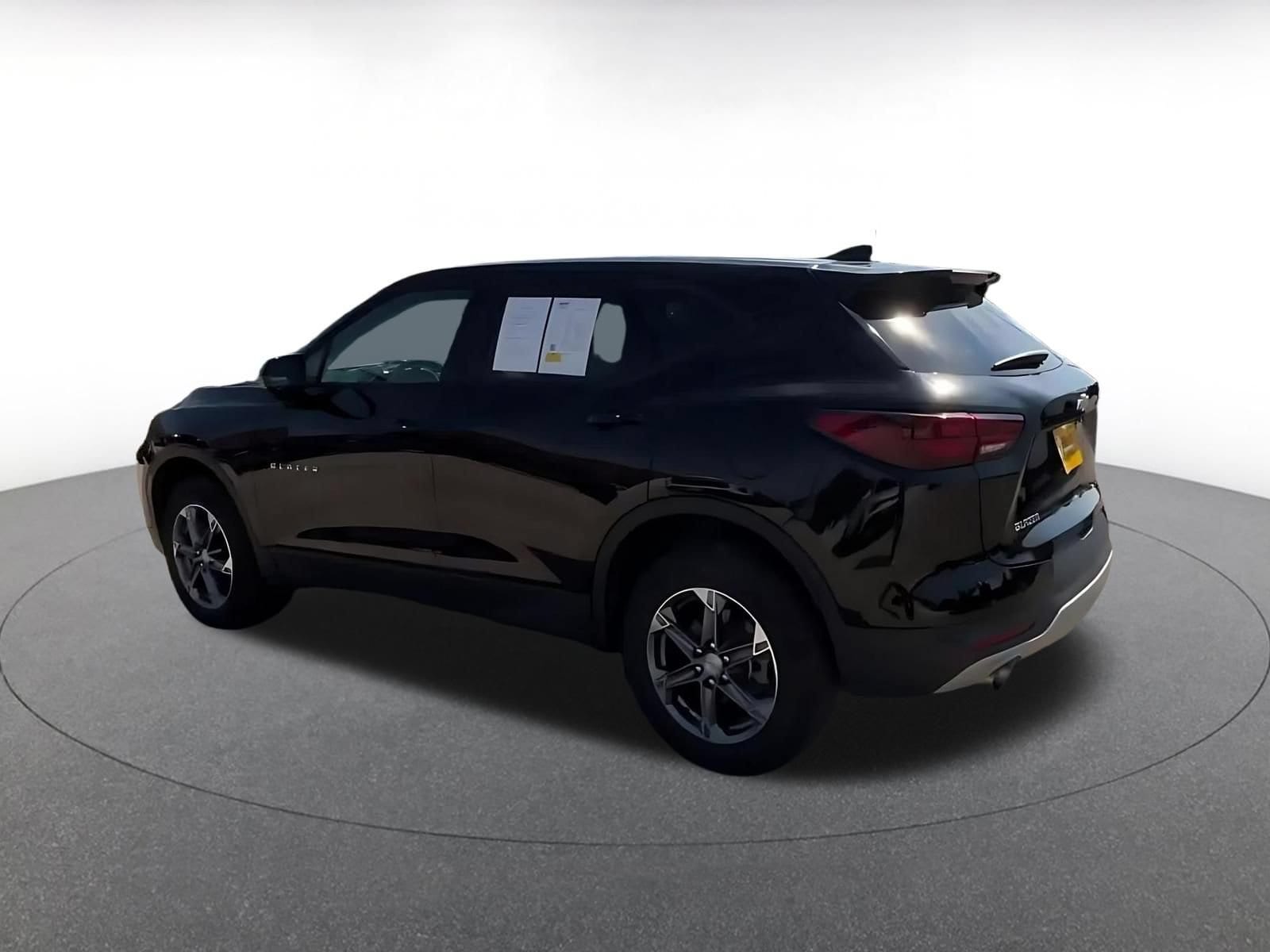 Thumbnail: 2026 Chevrolet Blazer - 9