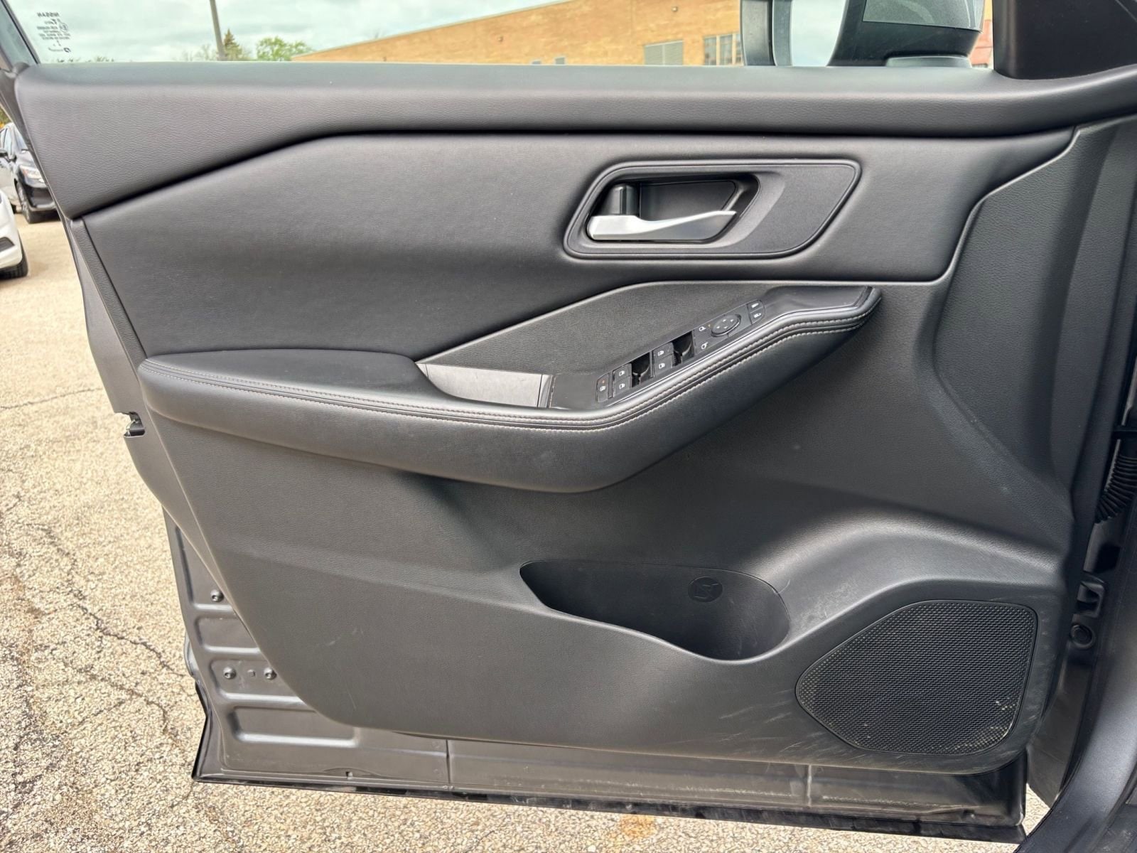 Thumbnail: 2025 Nissan Rogue - 18