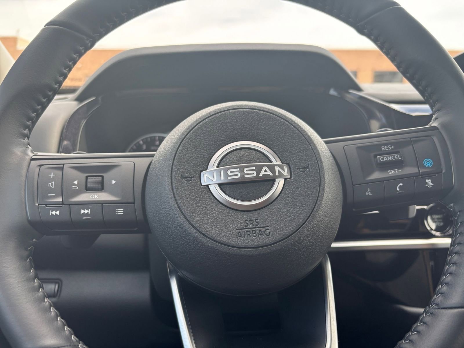 Thumbnail: 2025 Nissan Pathfinder - 30