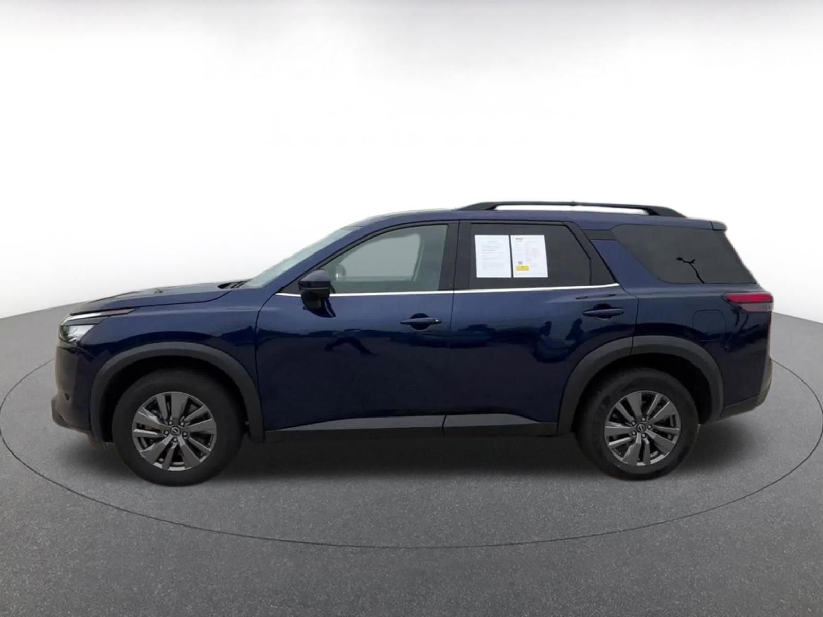 Thumbnail: 2025 Nissan Pathfinder - 9