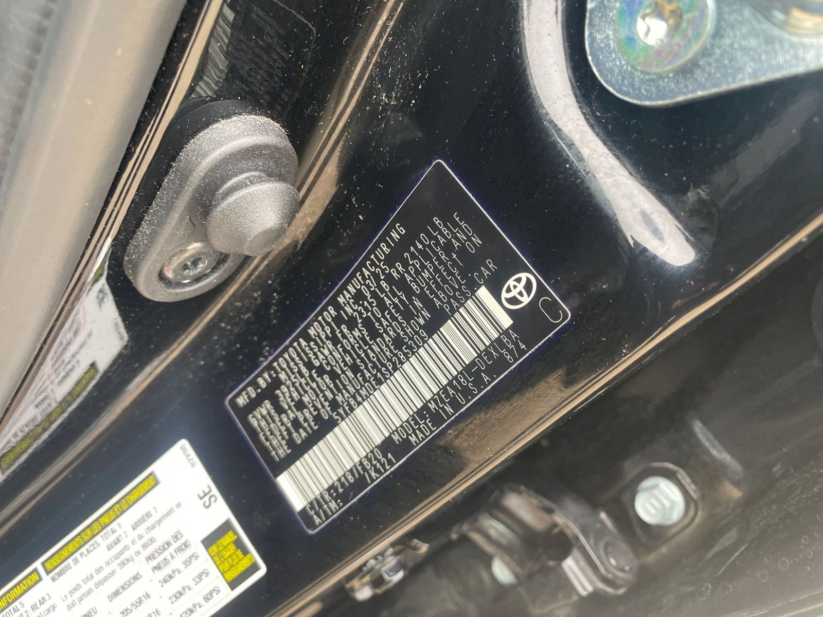 Thumbnail: 2025 Toyota Corolla - 28