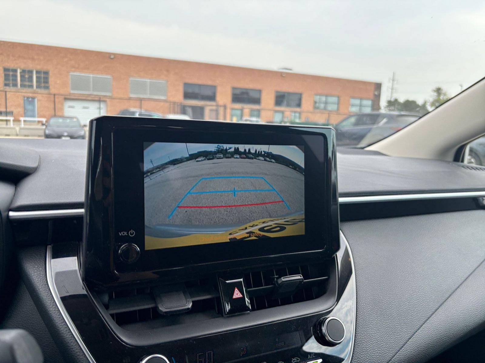 Thumbnail: 2025 Toyota Corolla - 22