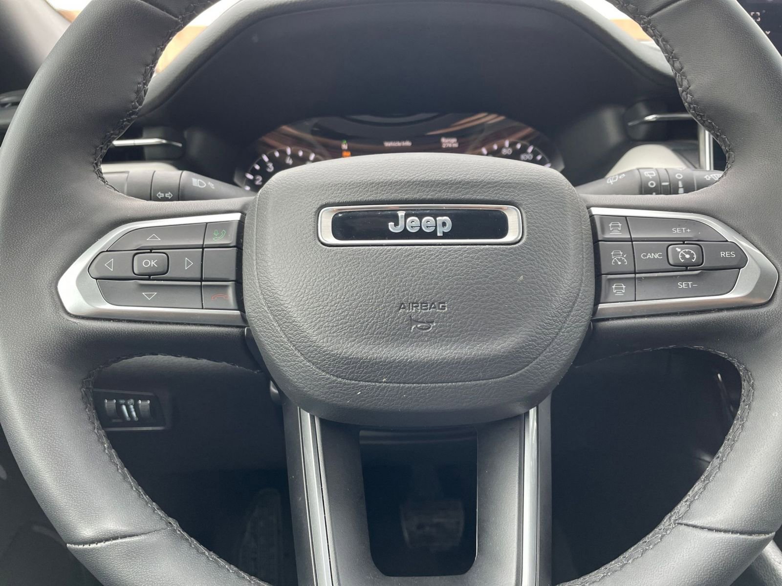 Thumbnail: 2025 Jeep Compass - 28